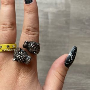 wrap around wolf head ring